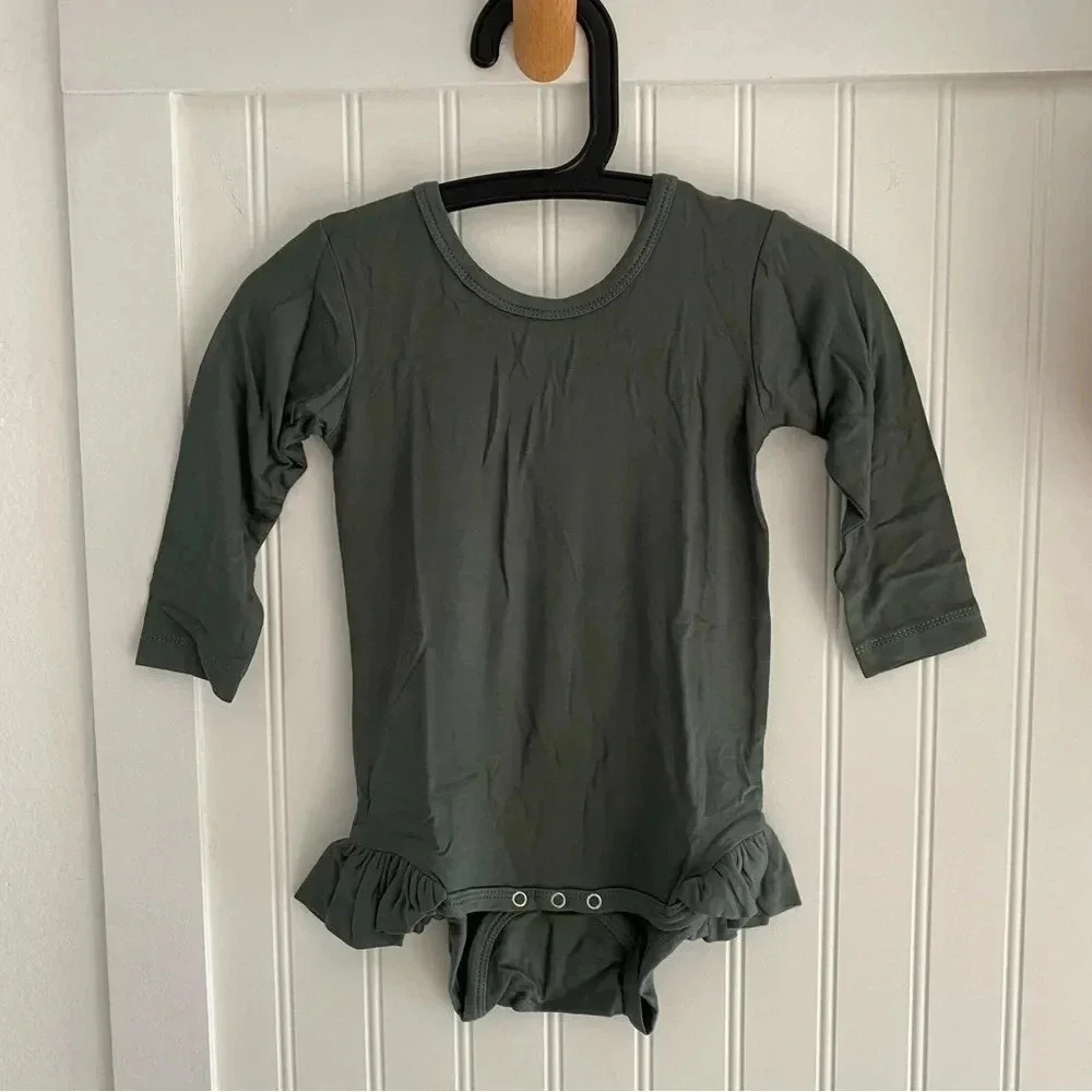 Kate Quinn Bamboo Dark Forest Long Sleeve Leg Ruffle Bodysuit 12-18 Months NWT